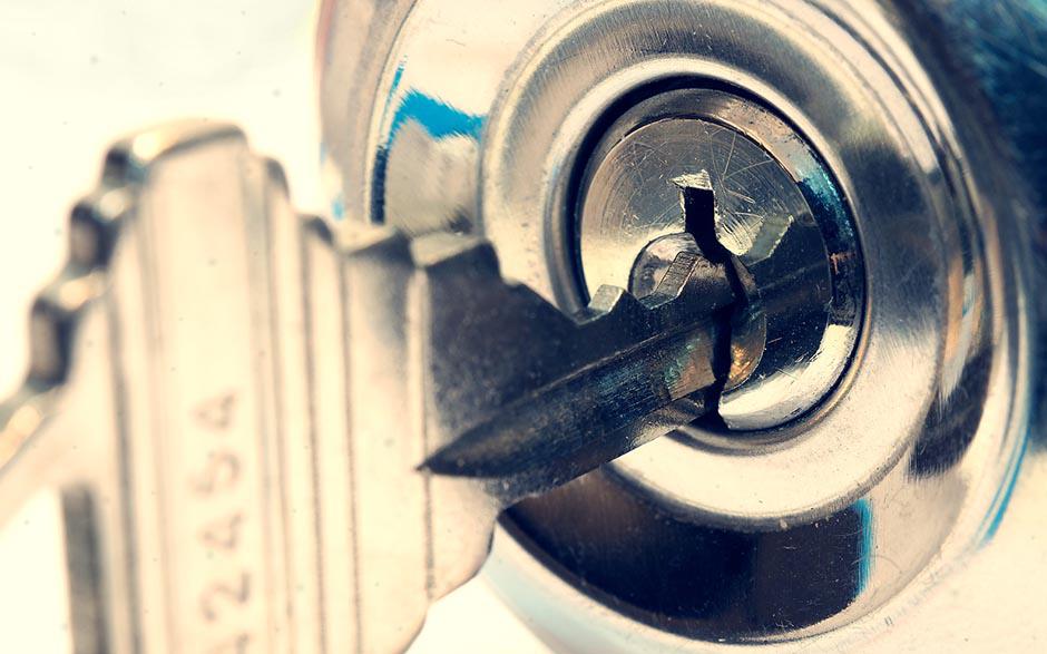 ouverture de porte claquée serrurier Le Blanc-Mesnil